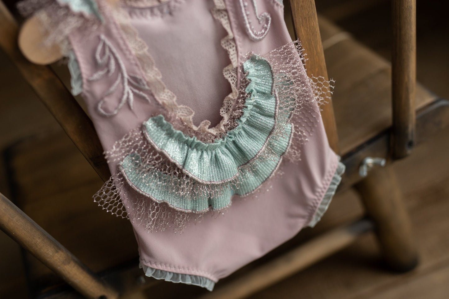 Photo outfit Baby Girl lace romper,Newborn Lace Romper, Newborn Girl Outfit, Newborn Photography Props,Newborn Photo Props,Pregnancy gift