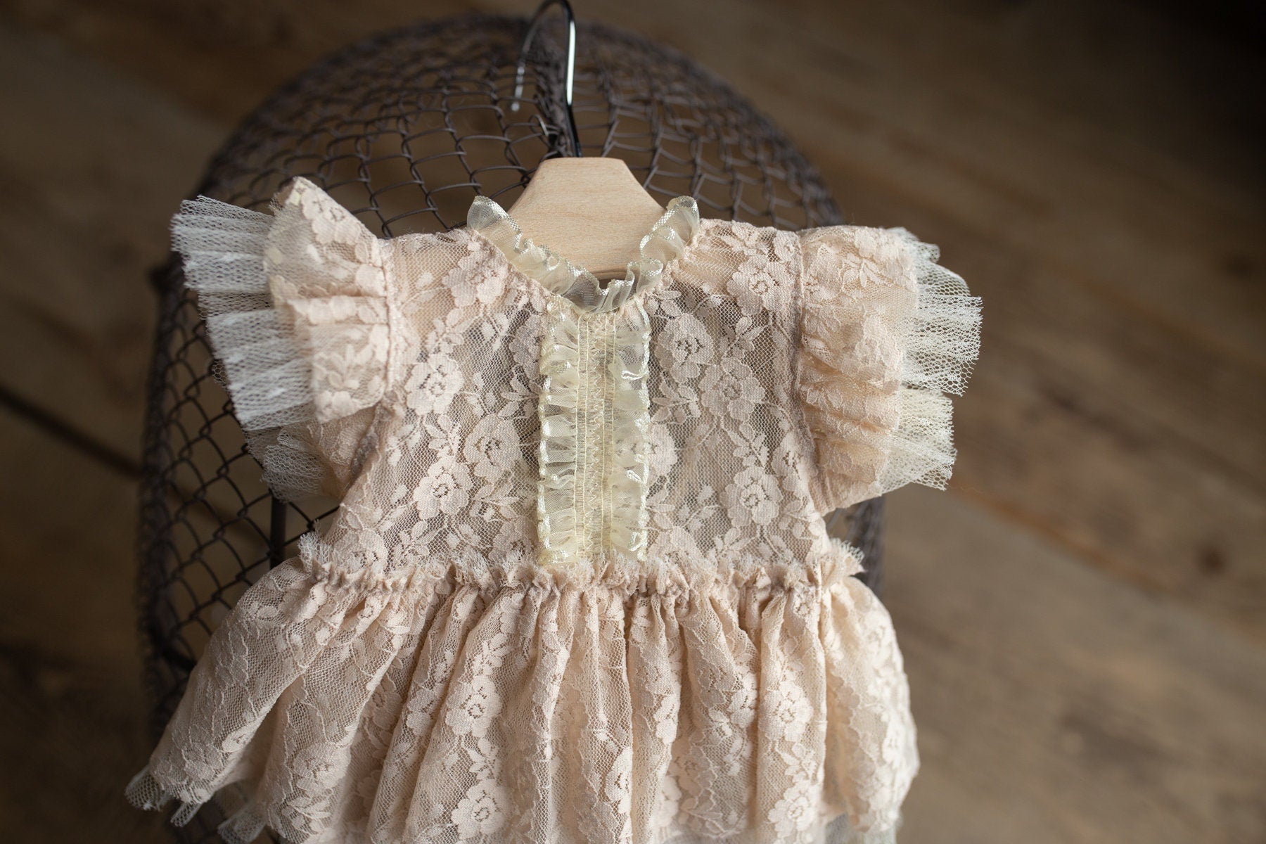 Beige romper newborn girl elegant lace trim,Newborn Girl Outfit,Newborn Photography Prop,Newborn Photo Prop,Newborn baby gift,Pregnancy gift