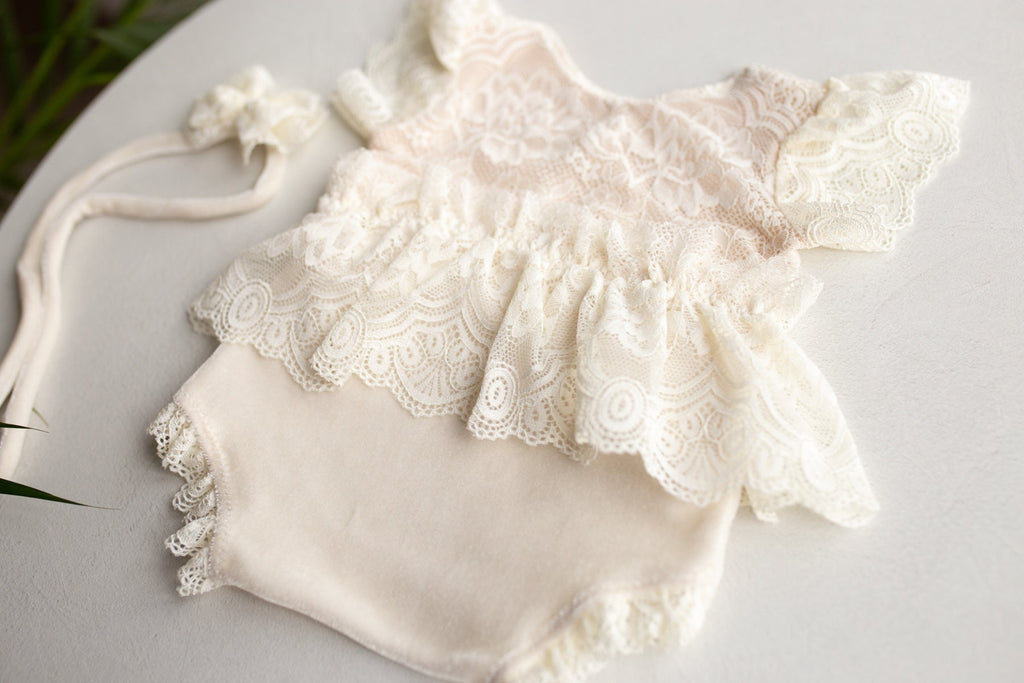 Cream Newborn girl romper  with elegant lace trim & headband,Newborn Outfit,Pregnancy gift,,Newborn Photography Props,Newborn Photo Props