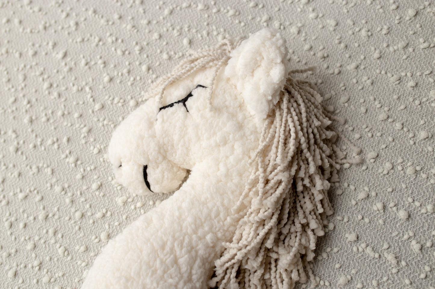 Posing toy for newborn photo shoots. The shade of the mane and tail may vary,Newborn Photography Props,Newborn Photo Props
