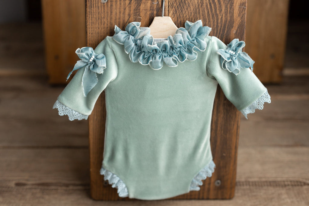 Newborn velvet Romper,Newborn Girl Outfit, Newborn Girl Romper,Newborn Romper, Newborn Outfit, Newborn Photography Props,Newborn Photo Props