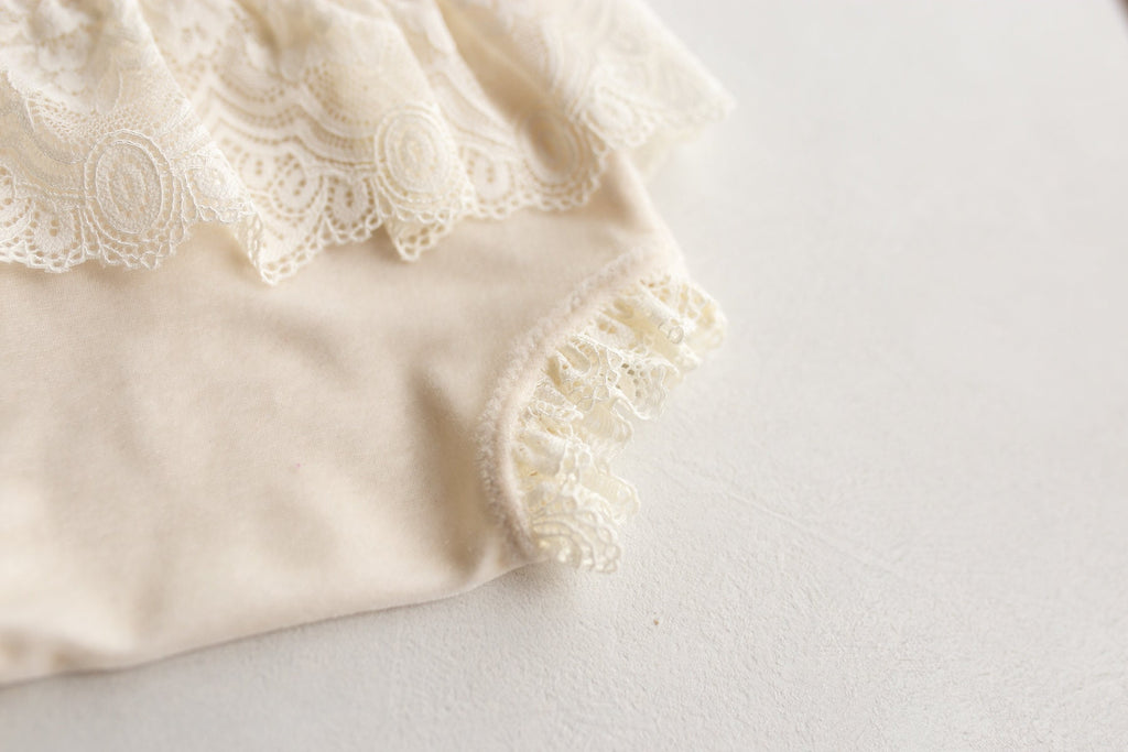 Cream Newborn girl romper  with elegant lace trim & headband,Newborn Outfit,Pregnancy gift,,Newborn Photography Props,Newborn Photo Props