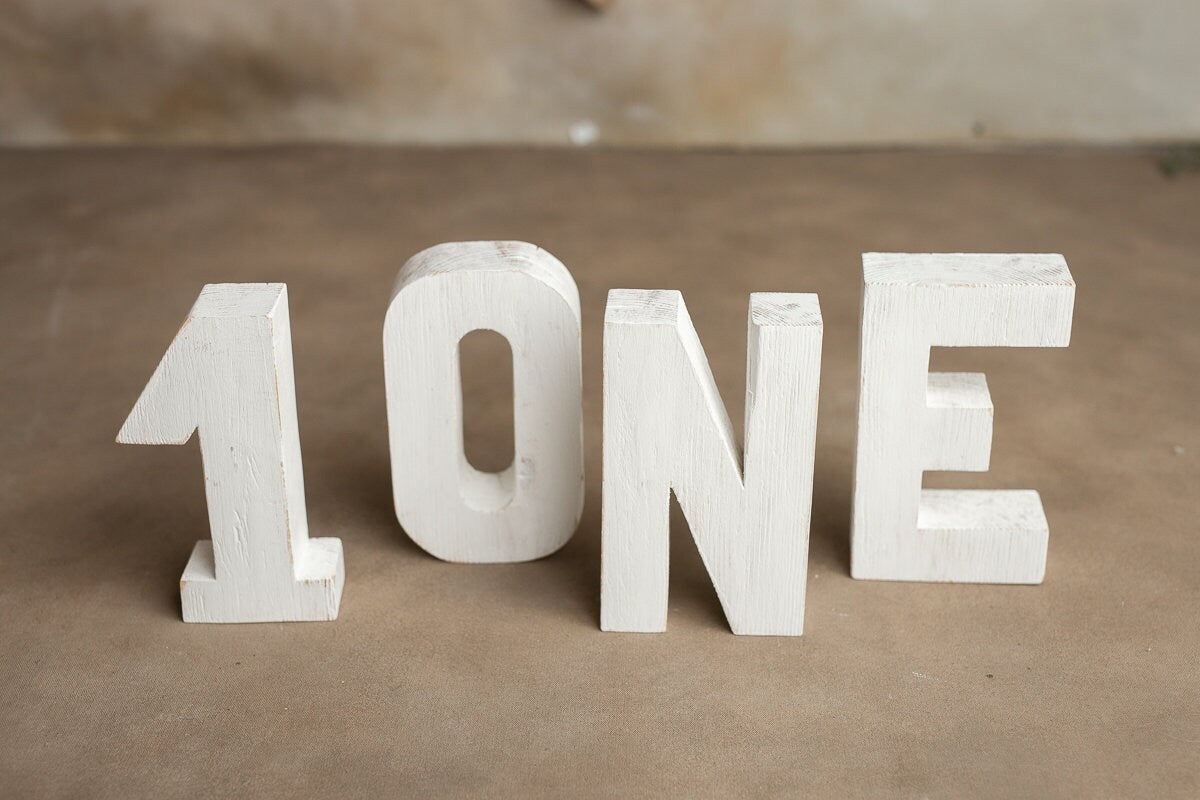 Wooden ONE Sign for First Birthday Decor,ONE Photo Prop,Sitter Girl Outfit,1st birthday photo prop,first birthday photo props