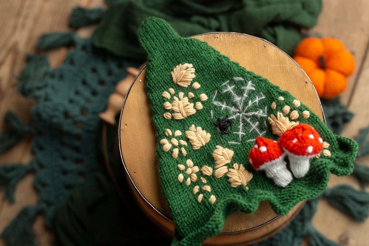Newborn Halloween Outfit, Newborn Wizard Hat, Newborn Halloween Hat, Newborn Knit Photo Prop, Newborn Photography Prop,Newborn Knitted prop