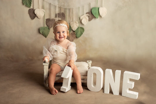 Wooden ONE Sign for First Birthday Decor,ONE Photo Prop,Sitter Girl Outfit,1st birthday photo prop,first birthday photo props