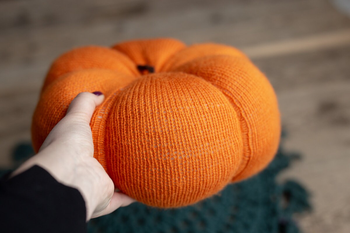 Newborn Knit Pumpkins Toys, Newborn Pumpkin Decor, Pumpkins Fall Decor Autumn,Knitted Newborn Photography Props Set, Newborn Photo Props