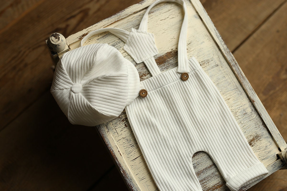 Newborn boy Romper & hat,Newborn Photography props,Newborn Photo Props,Newborn Outfit Boy,newborn prop set,Newborn baby gift,Pregnancy gift