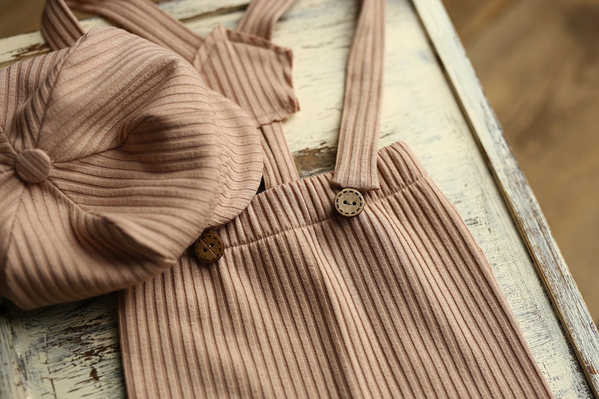 Newborn boy Romper & hat,Newborn Photography props,Newborn Photo Props,Newborn Outfit Boy,newborn prop set,Newborn baby gift,Pregnancy gift