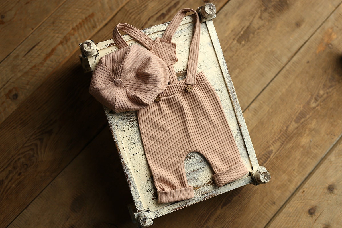Newborn boy Romper & hat,Newborn Photography props,Newborn Photo Props,Newborn Outfit Boy,newborn prop set,Newborn baby gift,Pregnancy gift