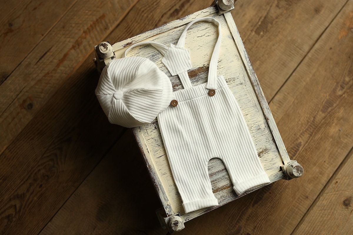 Newborn boy Romper & hat,Newborn Photography props,Newborn Photo Props,Newborn Outfit Boy,newborn prop set,Newborn baby gift,Pregnancy gift