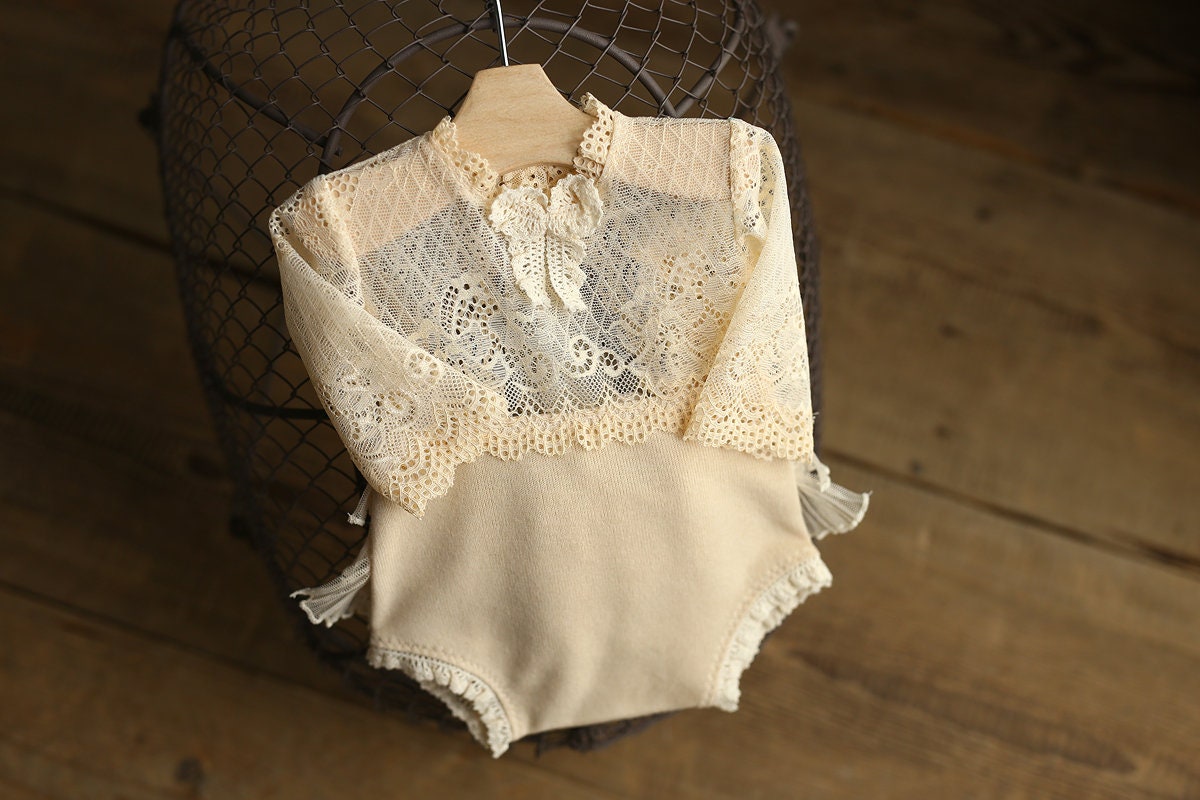 Newborn girl romper with elegant lace trim & headband,Newborn Romper,Newborn photography prop,Newborn photo outfit girl,Pregnancy gift