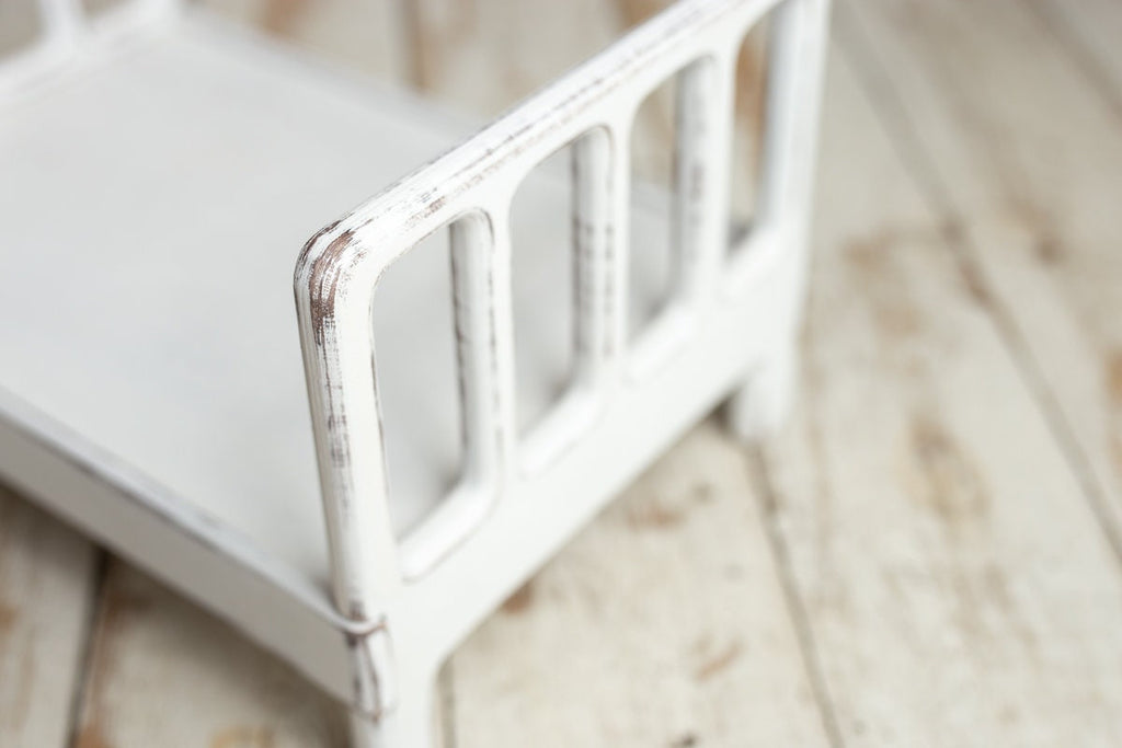 Newborn Wooden Bed,Real Wood Newborn Bed Prop,Newborn Photography Props,Newborn Photo Prop,Nursery Decor,Doll Bed,Rustic Wooden Bed