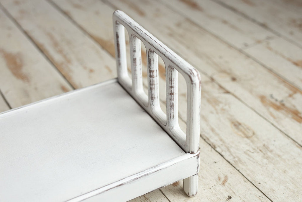 Newborn Wooden Bed,Real Wood Newborn Bed Prop,Newborn Photography Props,Newborn Photo Prop,Nursery Decor,Doll Bed,Rustic Wooden Bed