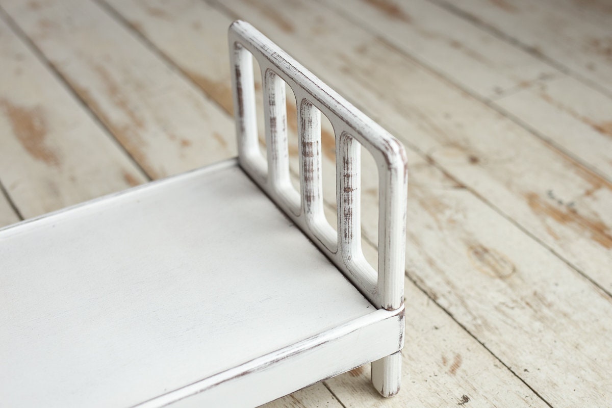 Newborn Wooden Bed,Real Wood Newborn Bed Prop,Newborn Photography Props,Newborn Photo Prop,Nursery Decor,Doll Bed,Rustic Wooden Bed