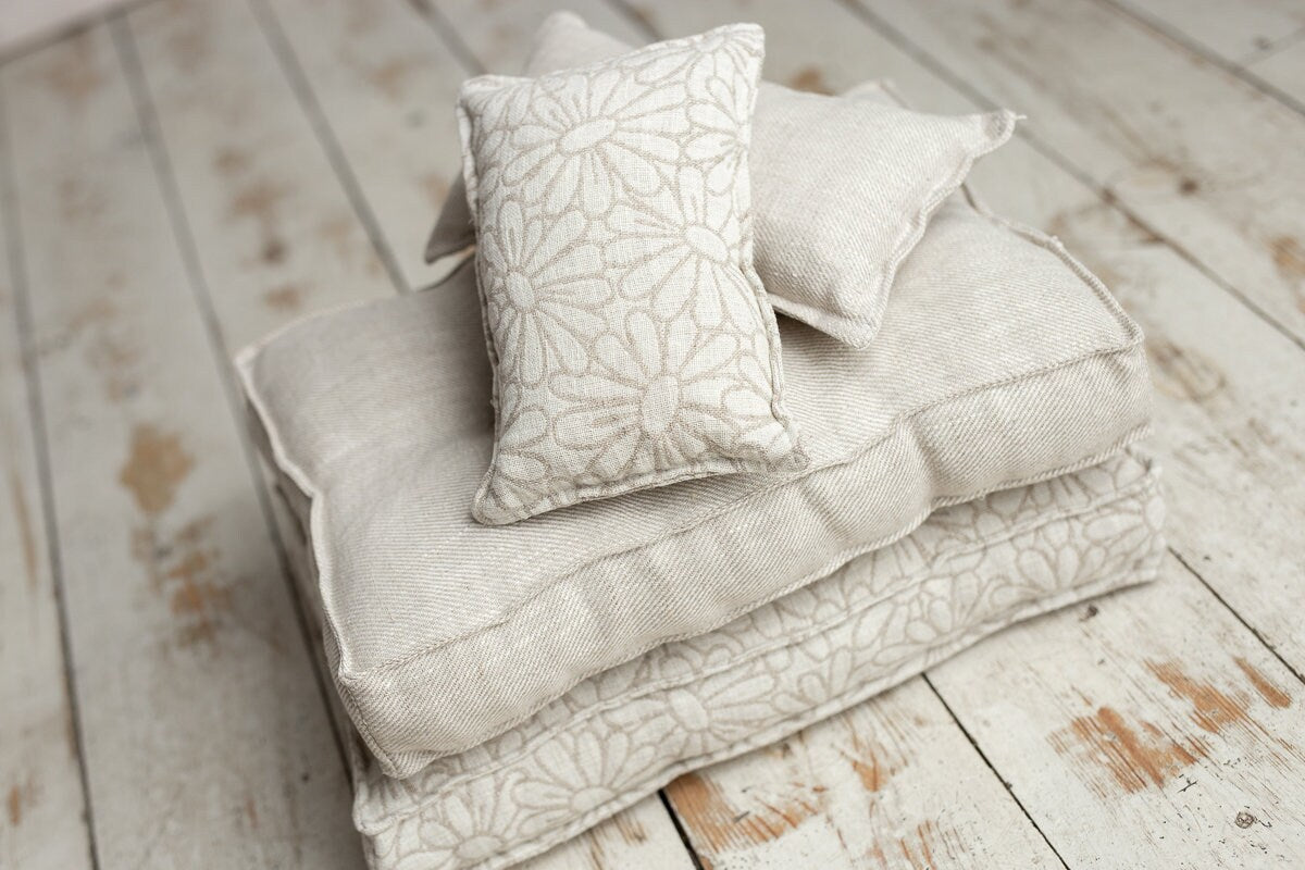 Newborn linen Posing Bed and Pillow, Newborn Floor Poser Pillow, Newborn Bedding Prop, Newborn Photography Props Bed, Newborn Posing Pillow
