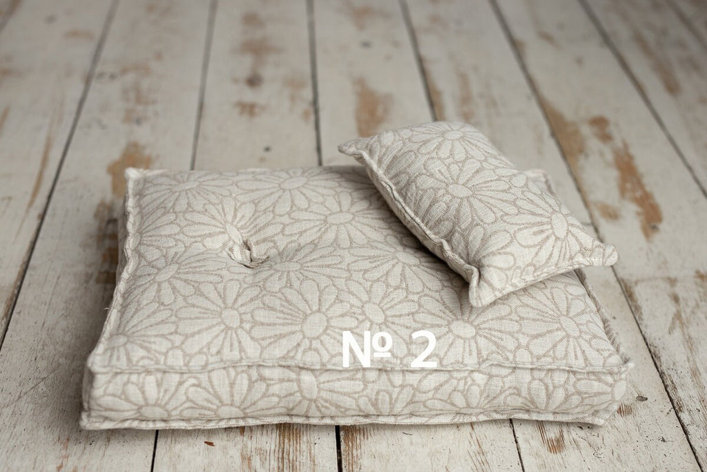 Newborn linen Posing Bed and Pillow, Newborn Floor Poser Pillow, Newborn Bedding Prop, Newborn Photography Props Bed, Newborn Posing Pillow
