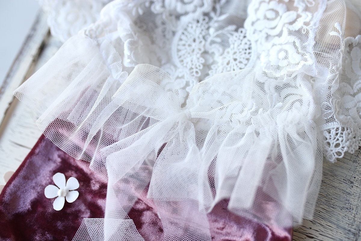 Photo outfit Baby Girl lace romper,Newborn Lace Romper, Newborn Girl Outfit, Newborn Photography Props,Newborn Photo Props,Pregnancy gift