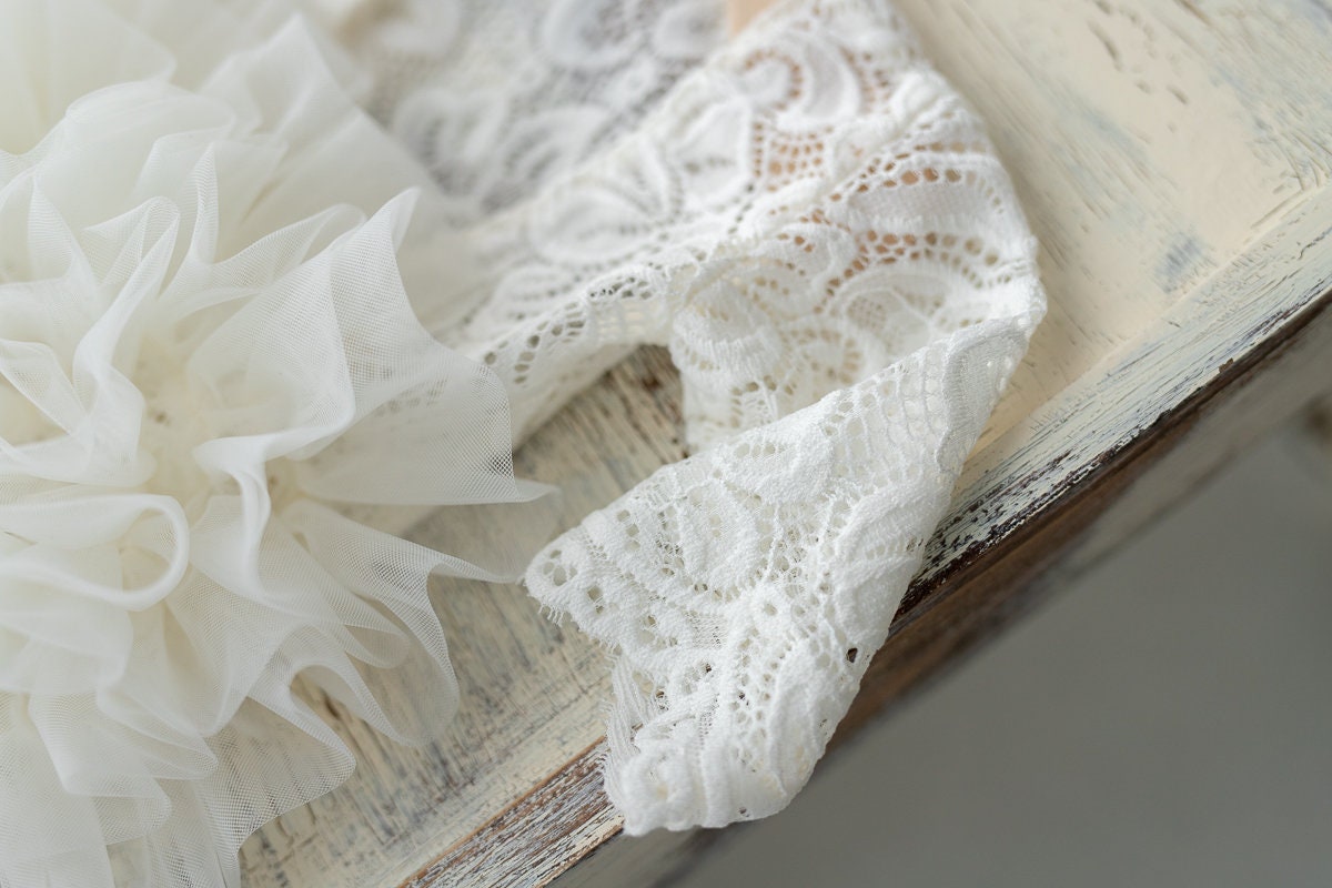 White lace romper for newborn girl photography outfit,Newborn Romper,Newborn Outfit,Newborn romper with Headband,Newborn Photography Prop