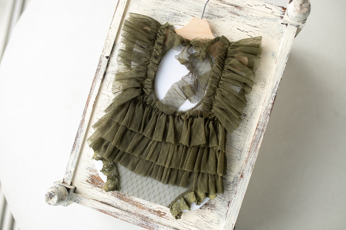 Newborn Girl lace Romper,Newborn Girl Outfit,Newborn Photography Props,Newborn Photo Props,Newborn outfit,Girl photo props,Pregnancy gift