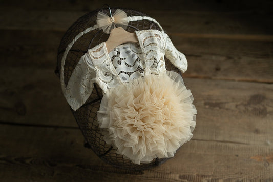Newborn romper for Newborn Baby Girl with Elegant Lace Trim Headband,Newborn Photography Props,Newborn Prop,Pregnancy gift,Newborn baby gift