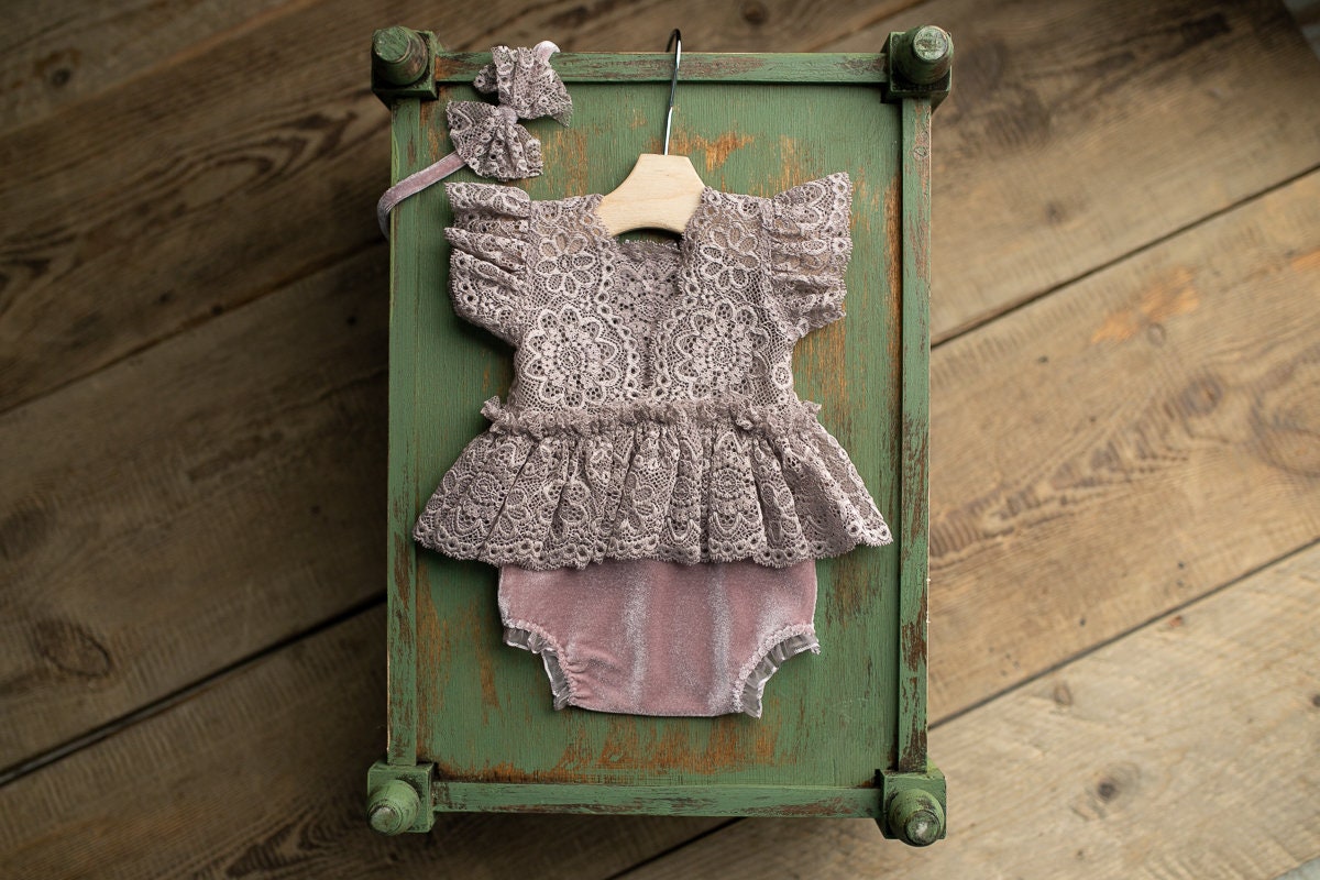 Newborn Girl Outfit,Newborn baby girl romper& headband,Newborn Outfit,Newborn Photography Props,Pregnancy gift,Newborn girl gift