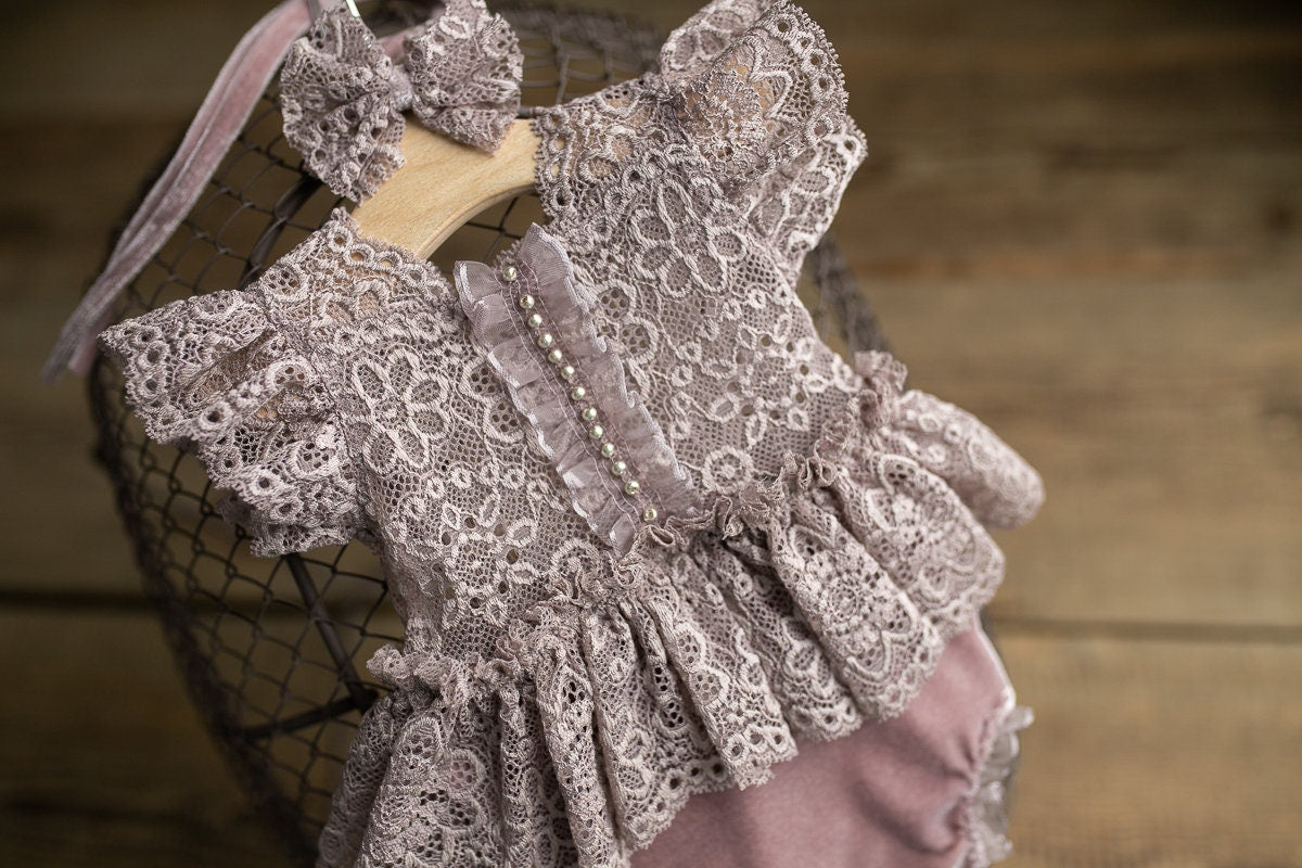 Newborn Girl Outfit,Newborn baby girl romper& headband,Newborn Outfit,Newborn Photography Props,Pregnancy gift,Newborn girl gift
