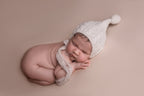 Newborn Knit Sleep Hat,Newborn Knitted Outfit,Newborn Knit bonnet,Newborn outfit,Newborn cap,Newborn photography,Newborn Knitted Sleeper Hat