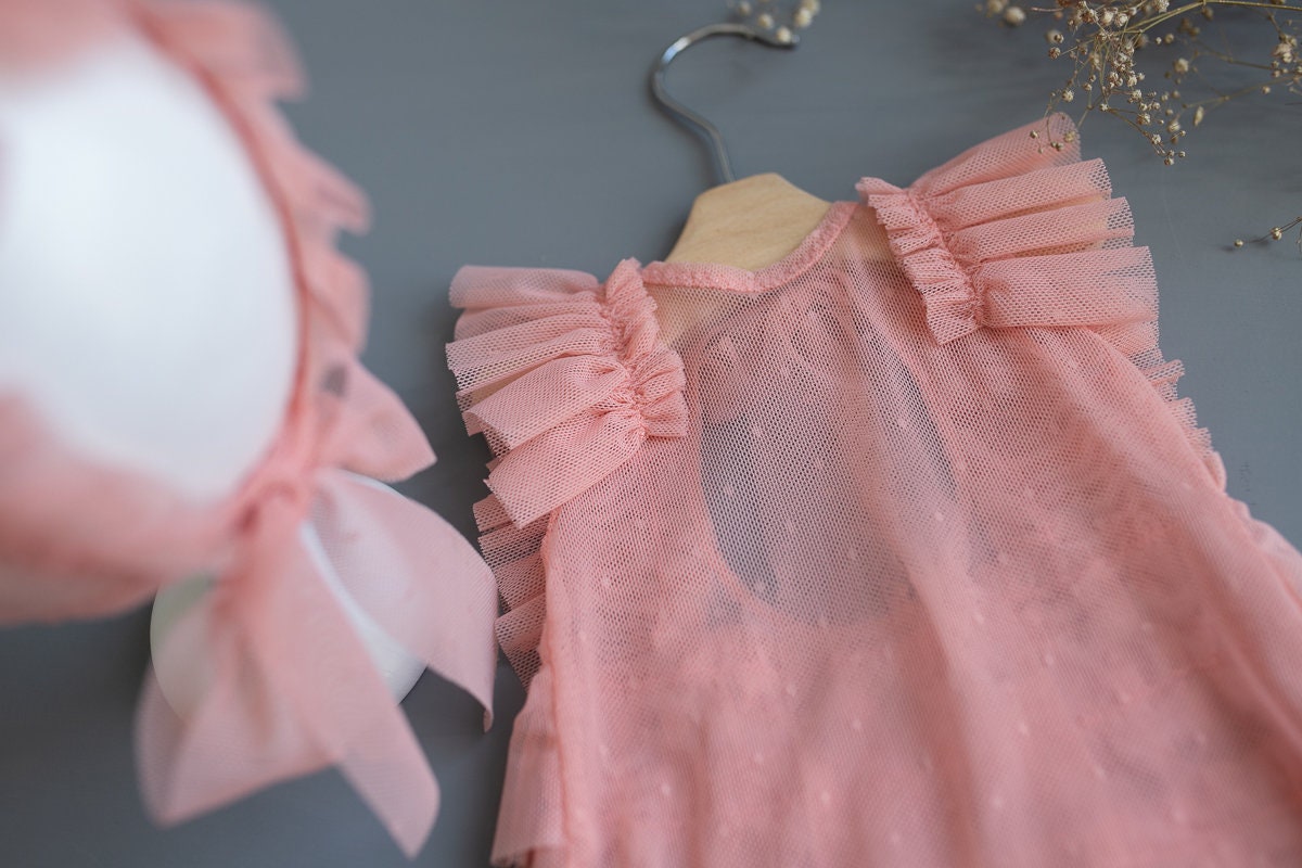 Newborn girl photo outfit lace romper,Newborn girl lace bonnet,Newborn photography prop,Newborn photo prop set,Newborn prop,Pregnancy gift