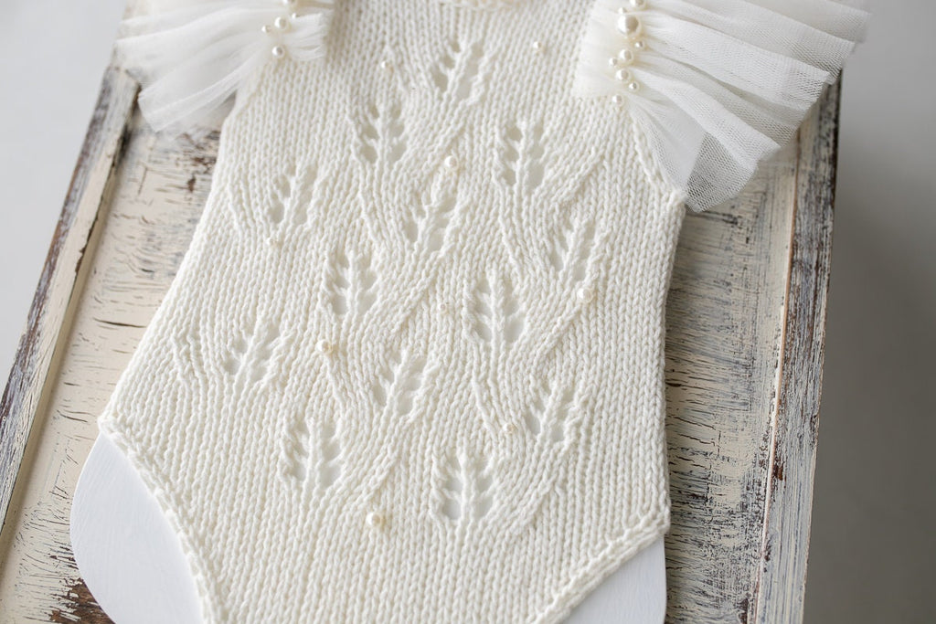 Knitted romper and bonnet,Newborn Photography Prop Set,Newborn photography outfit,Newborn girl photoshoot outfit,Pregnancy gift