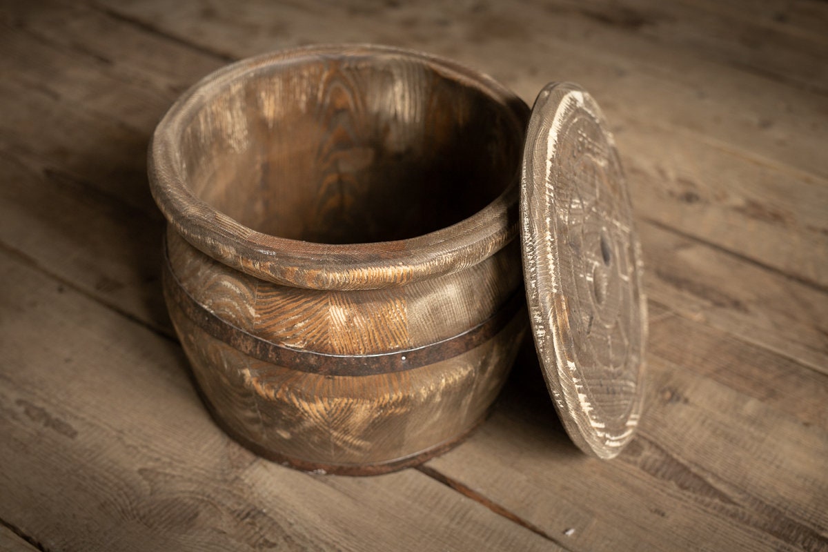 Newborn wood barrel,Newborn barrel,Newborn wooden bowl,Carved Wooden barrel,Newborn photography,Newborn photo prop,Newborn wood bucket