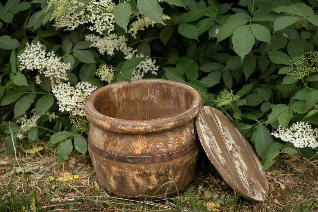 Newborn wood barrel,Newborn barrel,Newborn wooden bowl,Carved Wooden barrel,Newborn photography,Newborn photo prop,Newborn wood bucket