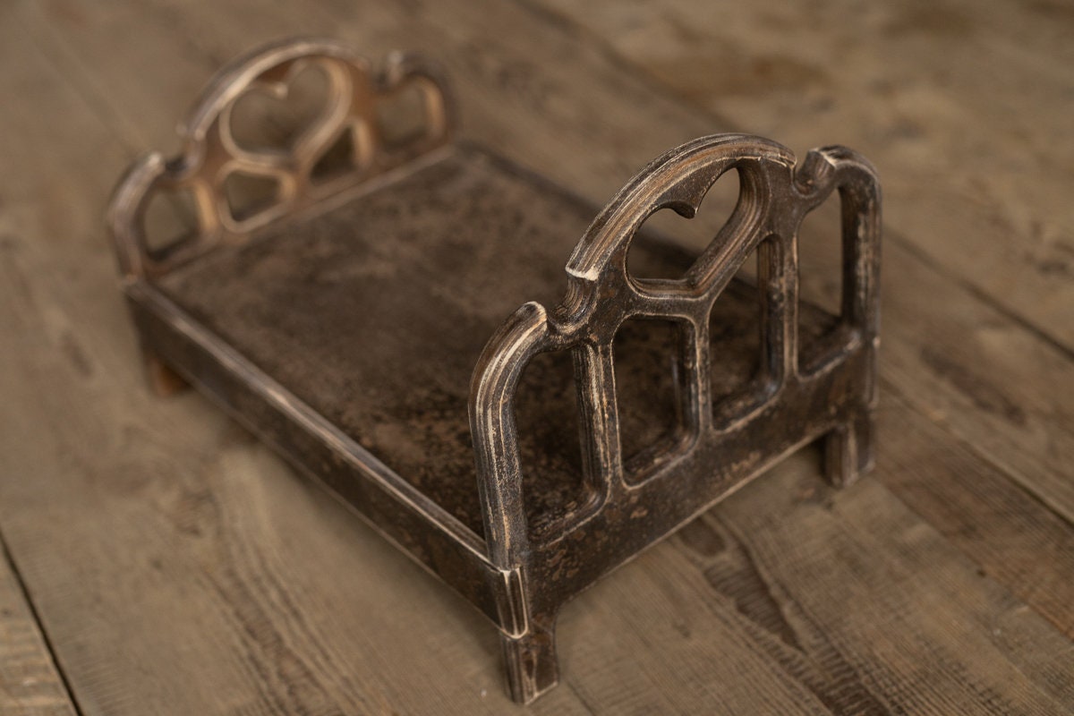 Newborn Wooden Bed,Real Wood Newborn crib Prop,Newborn Photography Props,Newborn Photo Prop,Nursery Decor,Doll Bed,Rustic Wooden Bed