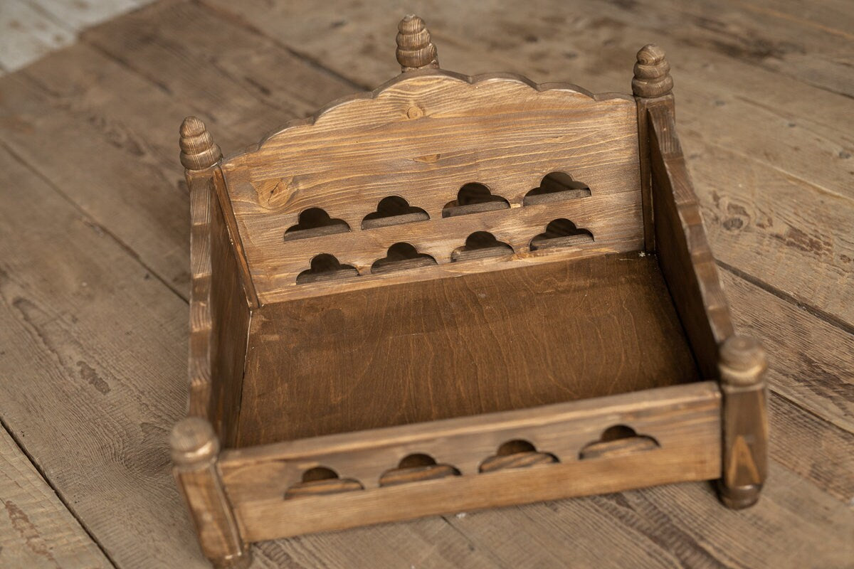 Newborn Wooden Bed,Real Wood Newborn Bed Prop,Newborn Photography Props,Newborn Photo Prop,Nursery Decor,Doll Bed,Rustic Wooden Bed