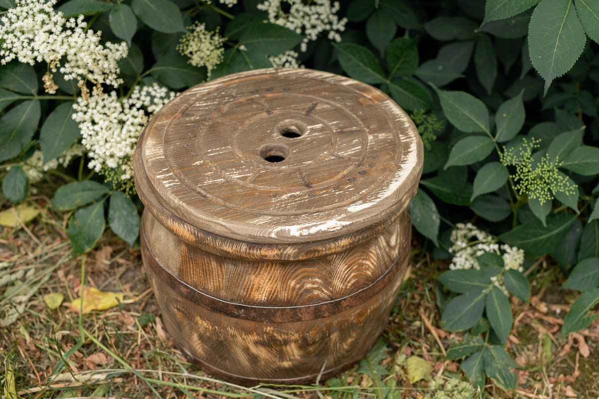 Newborn wood barrel,Newborn barrel,Newborn wooden bowl,Carved Wooden barrel,Newborn photography,Newborn photo prop,Newborn wood bucket