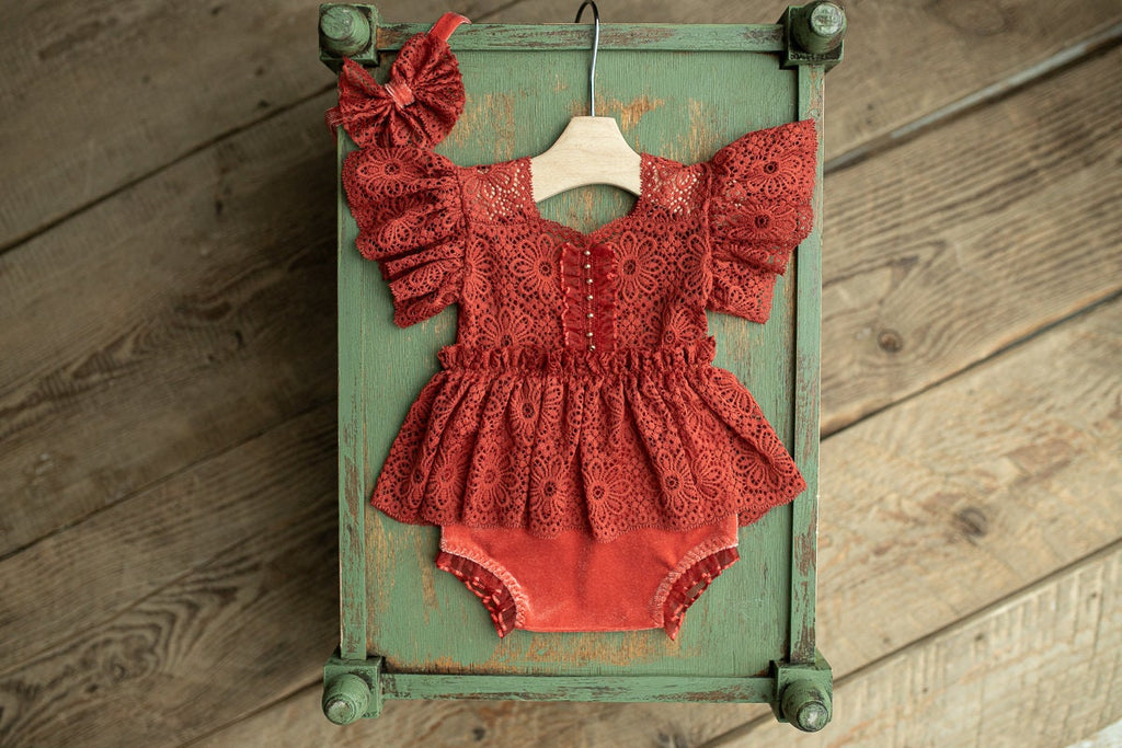 Newborn Romper girl made of velvet fabric with lace and headband,Newborn Outfit,Newborn Photography Props,Newborn Photo Props,Pregnancy gift