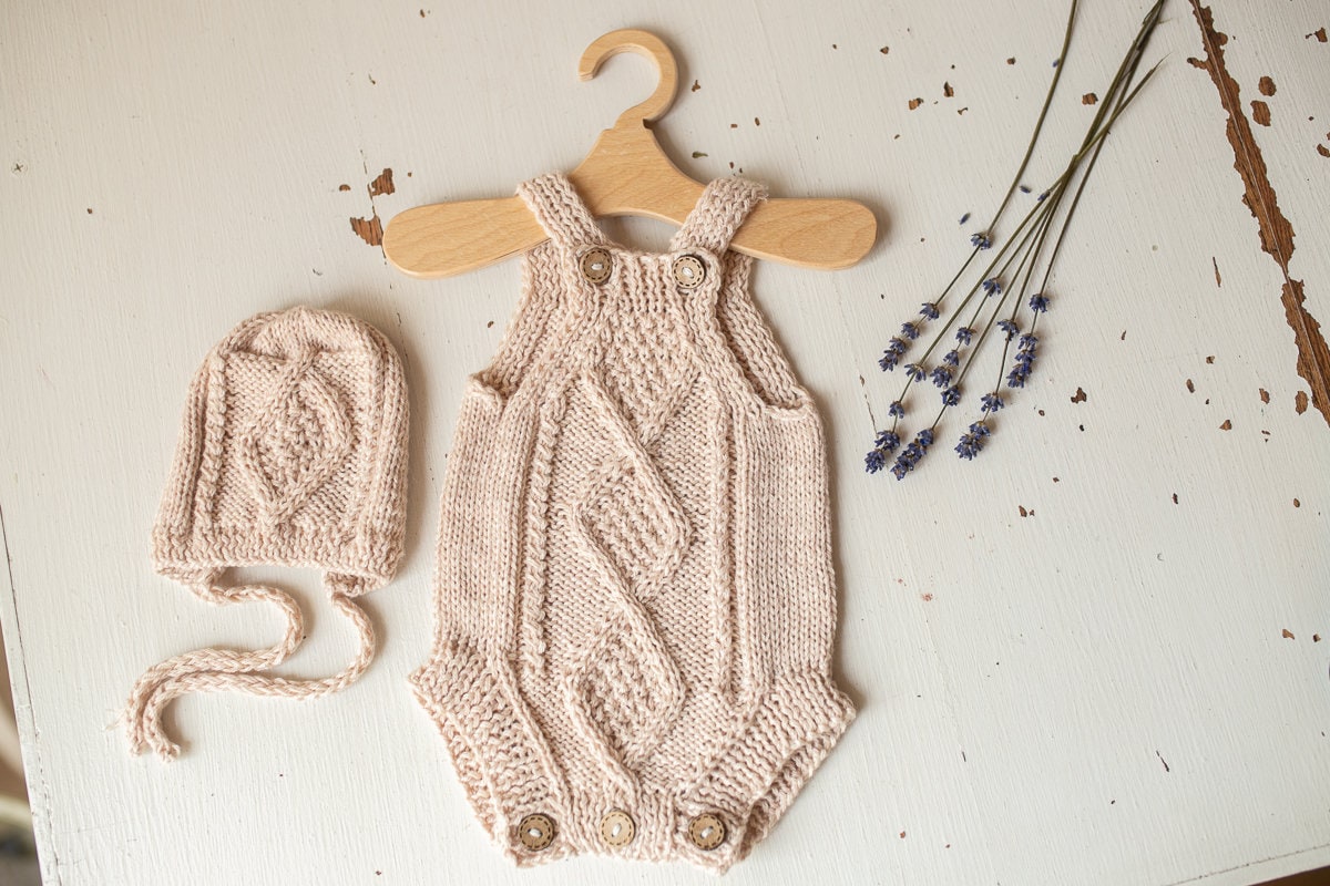 Knitted romper & bonnet,Newborn Photography Prop Set,Newborn photography outfit,Newborn girl photoshoot outfit,Pregnancy gift,Newborn props