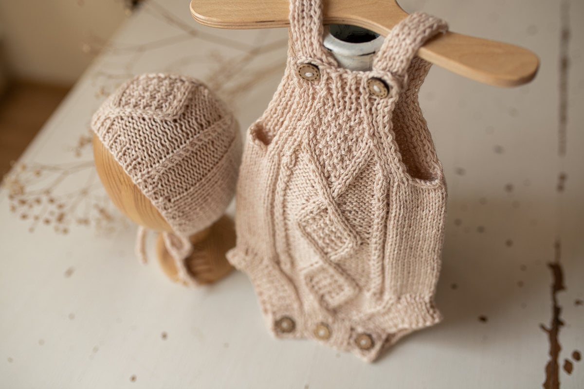 Knitted romper & bonnet,Newborn Photography Prop Set,Newborn photography outfit,Newborn girl photoshoot outfit,Pregnancy gift,Newborn props