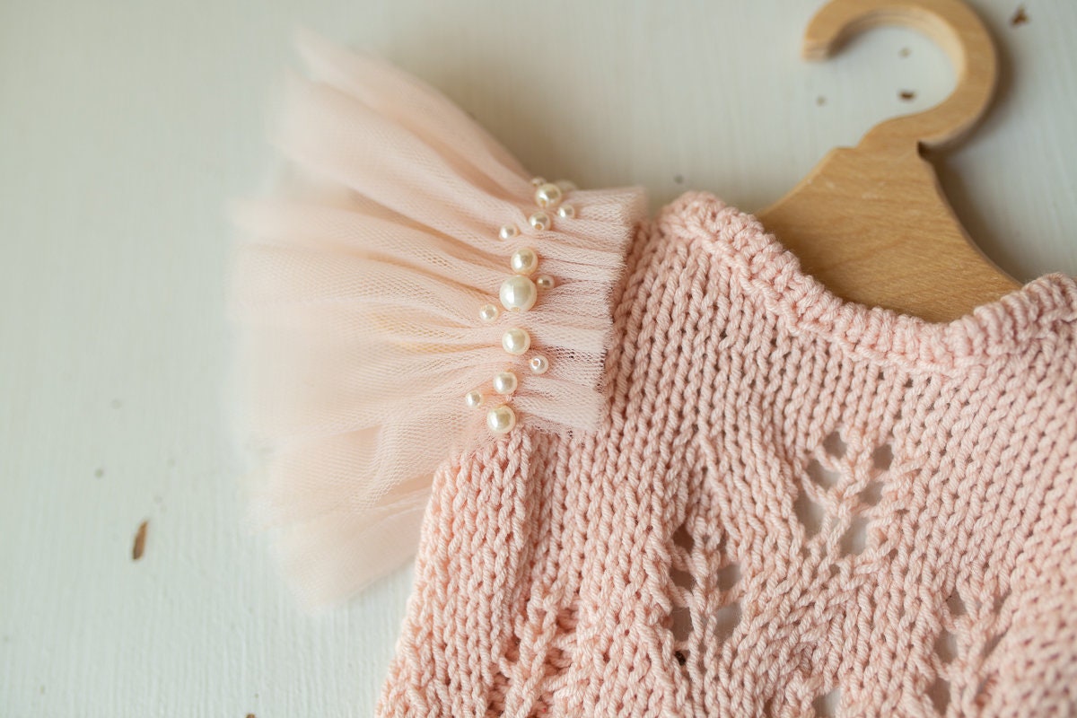 Knitted romper and bonnet,Newborn Photography Prop Set,Newborn photography outfit,Newborn girl photoshoot outfit,Pregnancy gift