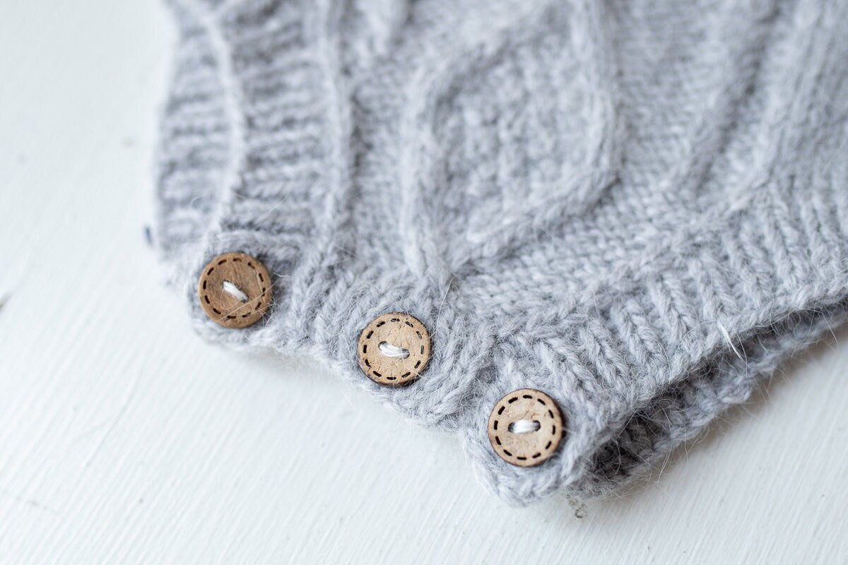 Knitted romper and bonnet,Newborn Photography Prop Set,Newborn photography outfit,Newborn girl photoshoot outfit,Pregnancy gift