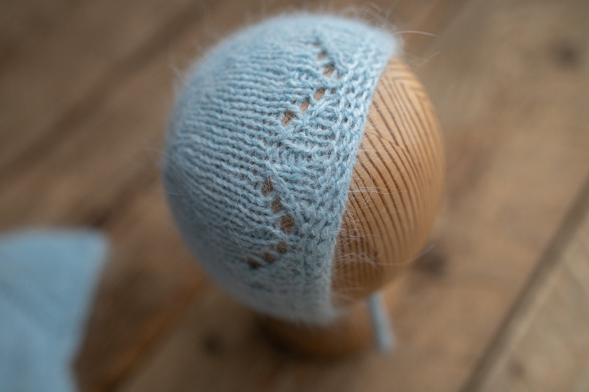 Knitted romper and bonnet,Newborn knitted Set,Newborn photography outfit,Сable knit romper,Pregnancy gift,newborn knit outfit,newborn props