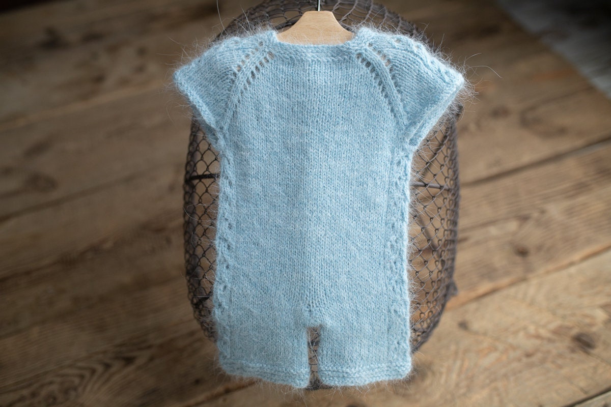 Knitted romper and bonnet,Newborn knitted Set,Newborn photography outfit,Сable knit romper,Pregnancy gift,newborn knit outfit,newborn props