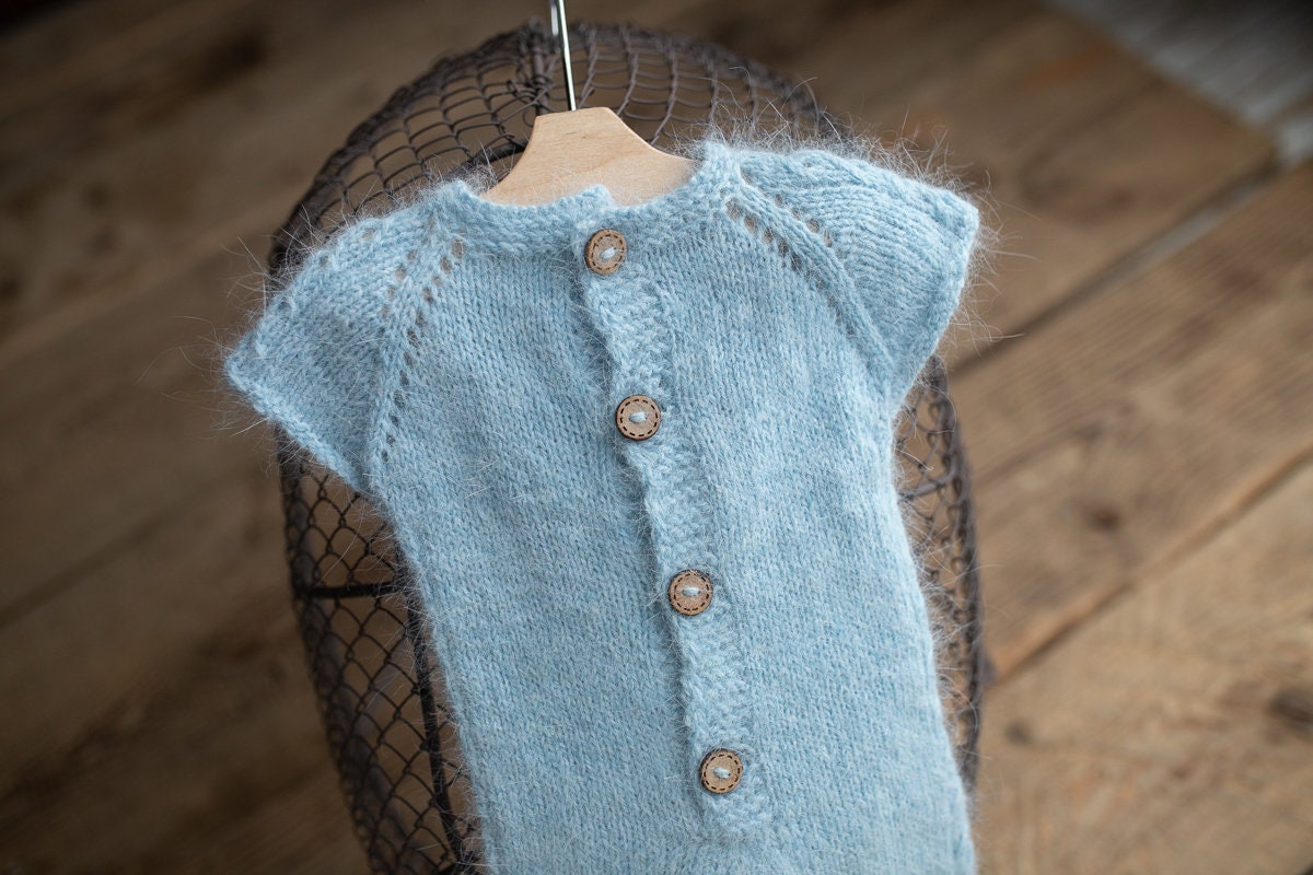 Knitted romper and bonnet,Newborn knitted Set,Newborn photography outfit,Сable knit romper,Pregnancy gift,newborn knit outfit,newborn props