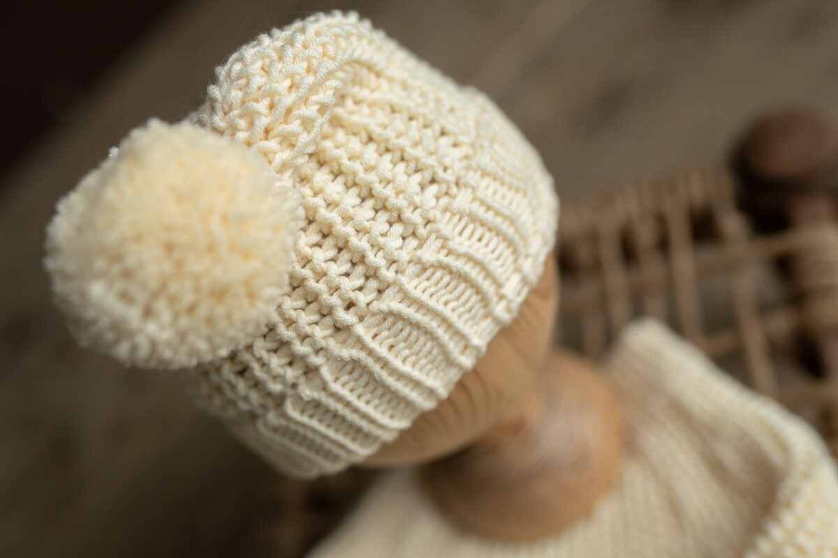 Newborn Knit romper,Newborn Knited set,Newborn Hat,Newborn outfit,Newborn cap,Newborn photography,Pregnancy gift,Knitted newborn photo props