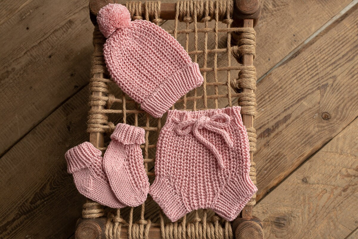 Newborn Knited set,Newborn Knit romper,Newborn Hat,Newborn outfit,Newborn cap,Newborn photography,Pregnancy gift,Knitted newborn photo props