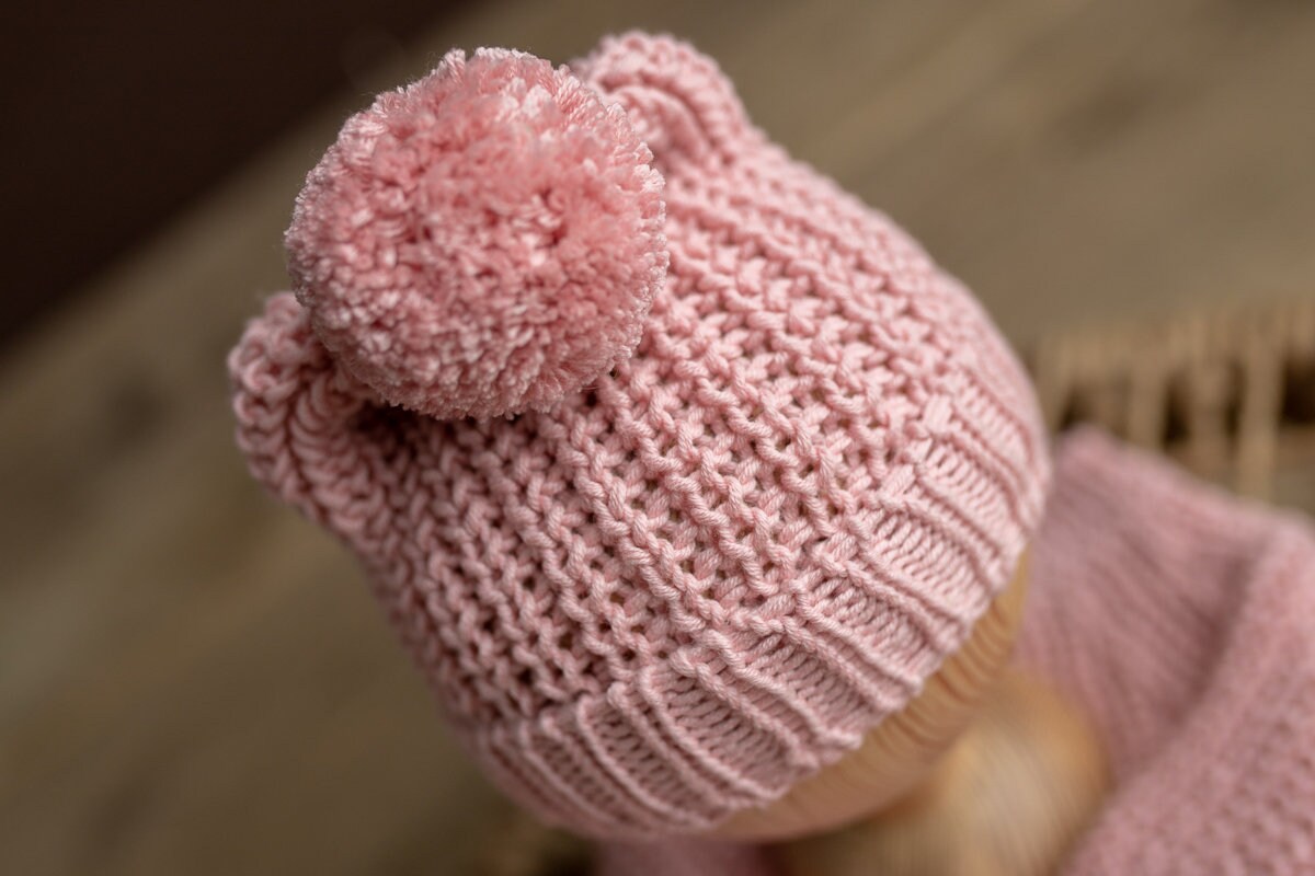 Newborn Knit romper,Newborn Knited set,Newborn Hat,Newborn outfit,Newborn cap,Newborn photography,Pregnancy gift,Knitted newborn photo props