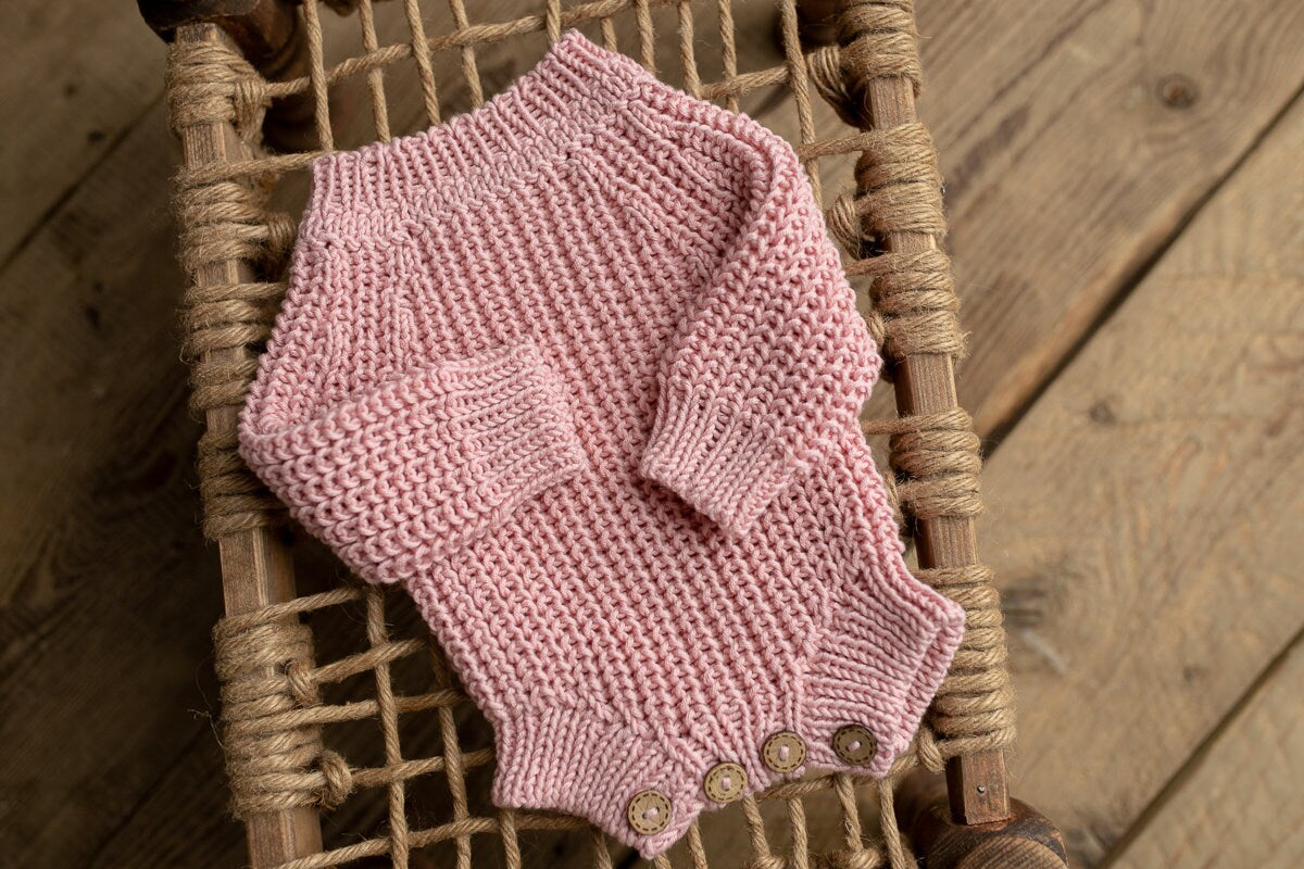 Newborn Knit romper,Newborn Knited set,Newborn Hat,Newborn outfit,Newborn cap,Newborn photography,Pregnancy gift,Knitted newborn photo props