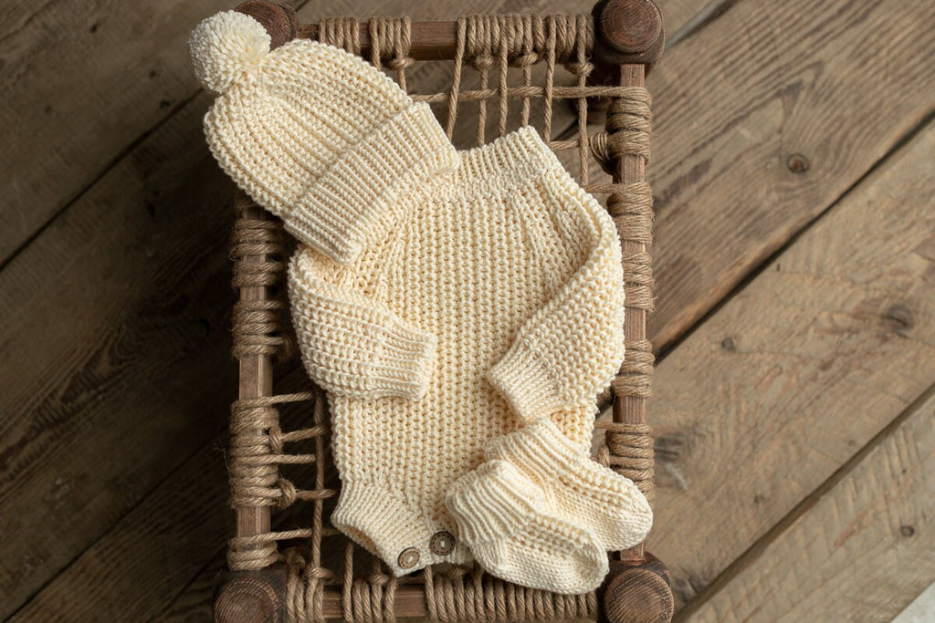 Newborn Knit romper,Newborn Knited set,Newborn Hat,Newborn outfit,Newborn cap,Newborn photography,Pregnancy gift,Knitted newborn photo props