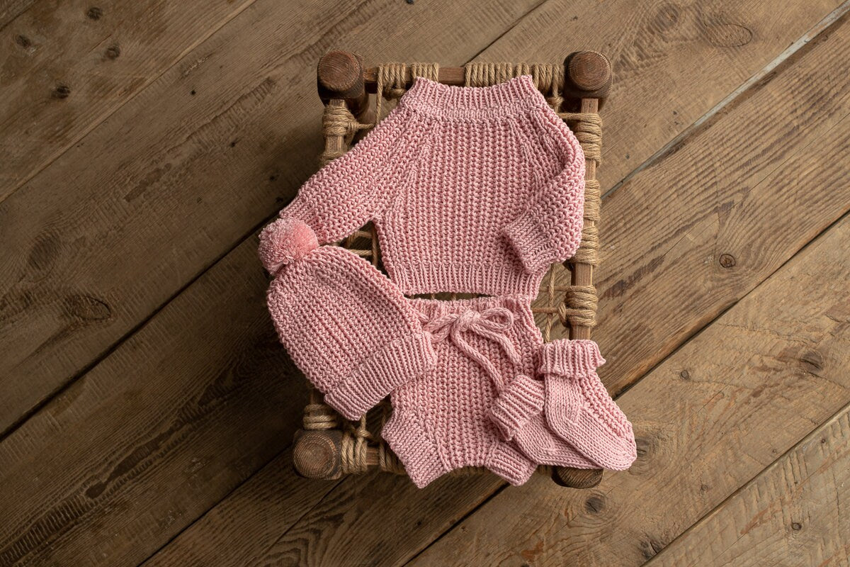 Newborn Knited set,Newborn Knit romper,Newborn Hat,Newborn outfit,Newborn cap,Newborn photography,Pregnancy gift,Knitted newborn photo props