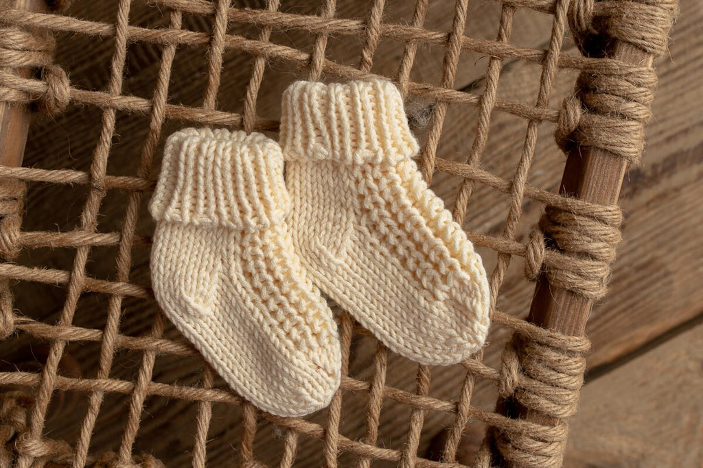 Newborn Knited set,Newborn Knit romper,Newborn Hat,Newborn outfit,Newborn cap,Newborn photography,Pregnancy gift,Knitted newborn photo props