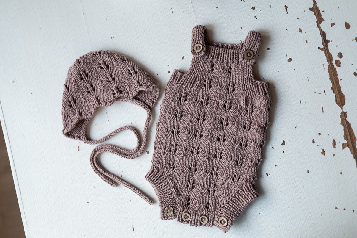 Knitted romper and bonnet,Newborn knitted Set,Newborn photography outfit,Сable knit romper,Pregnancy gift,newborn knit outfit,newborn props